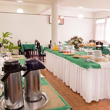 Economic Center Hotel Divinópolis Eksteriør bilde